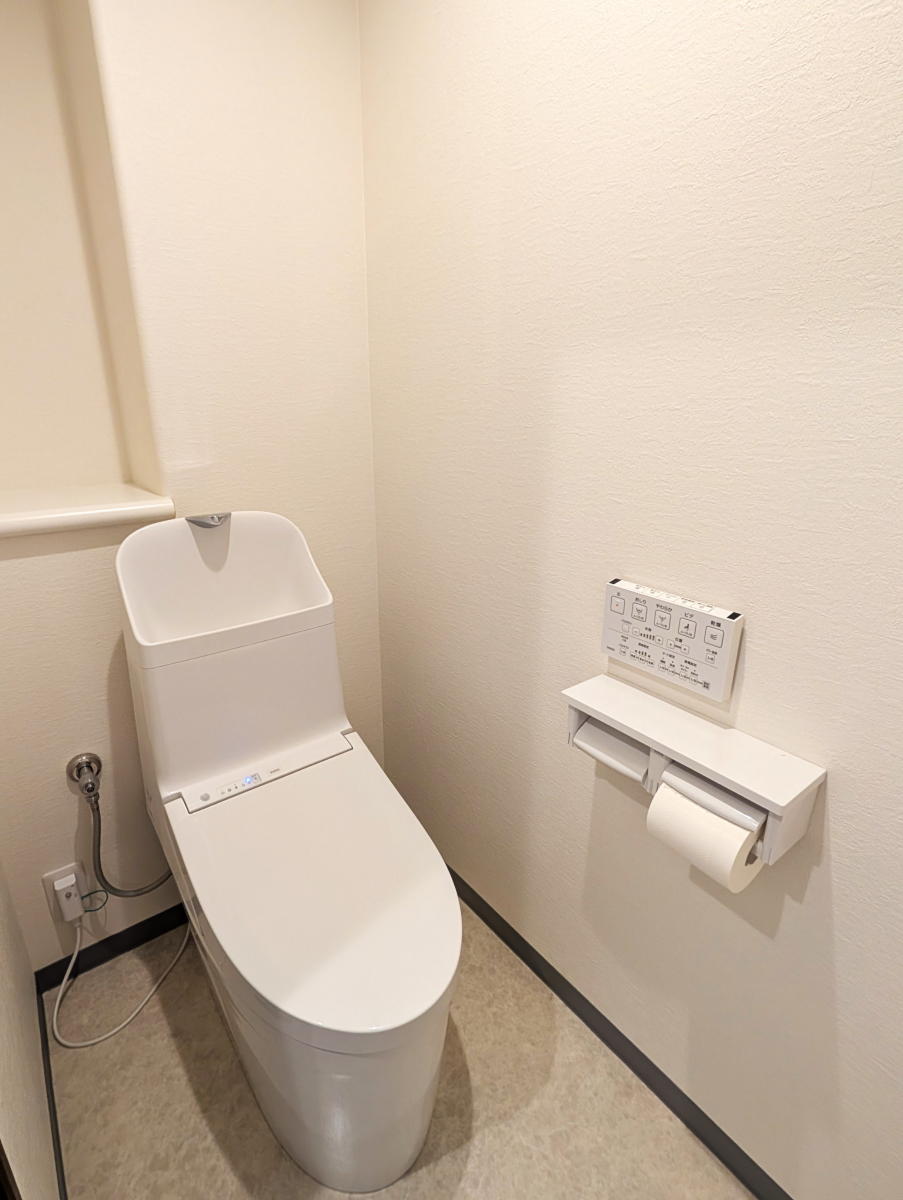 衣山5丁目|静かな環境で景色も良し3LDK|サーパス衣山壱番館