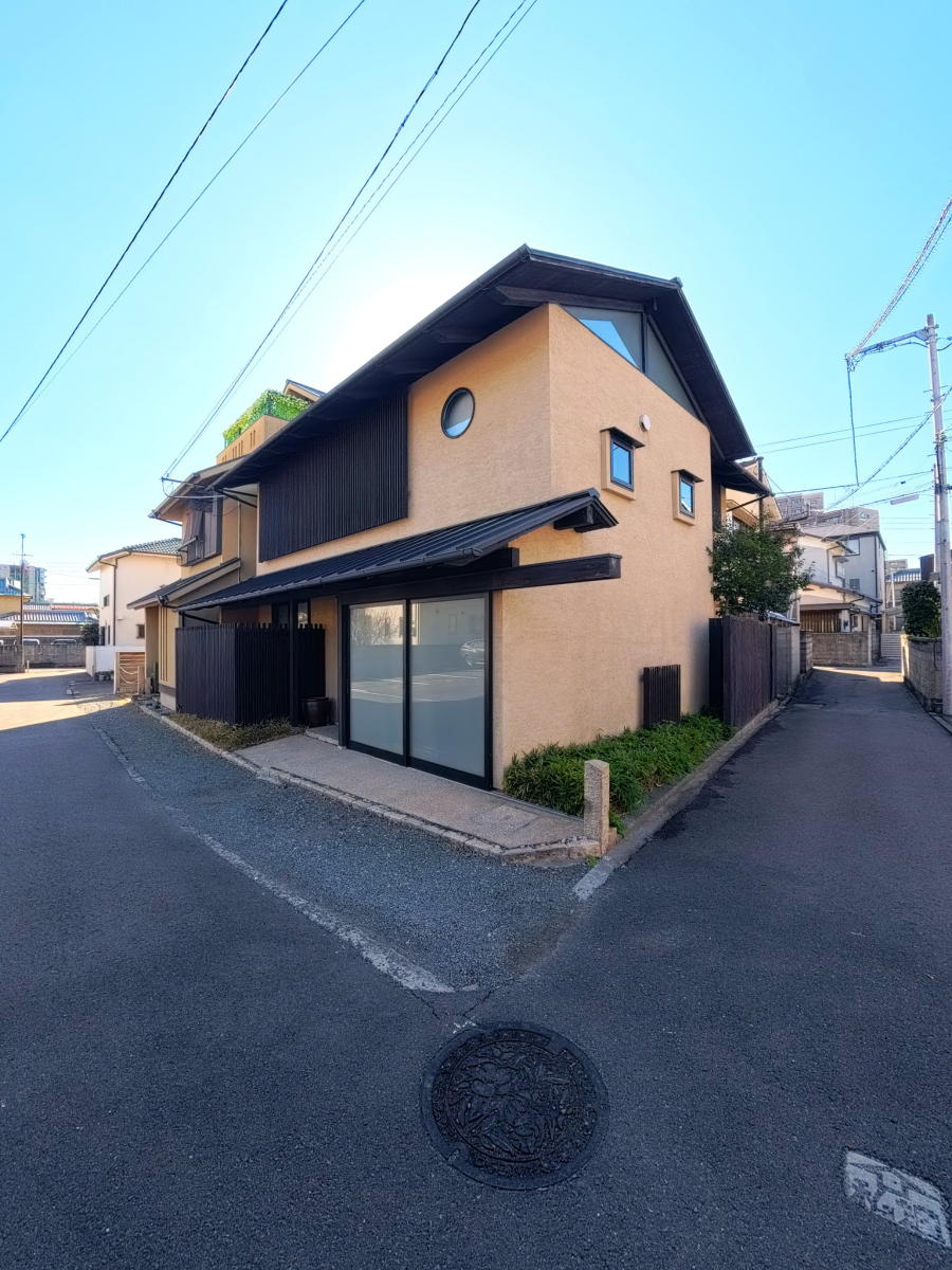 選ばれし持田 都市の静域に佇む一邸 |中古住宅