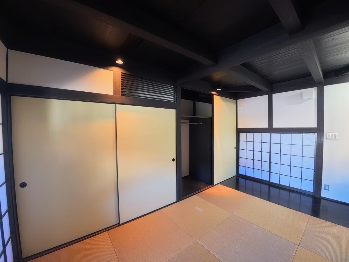 選ばれし持田 都市の静域に佇む一邸 |中古住宅