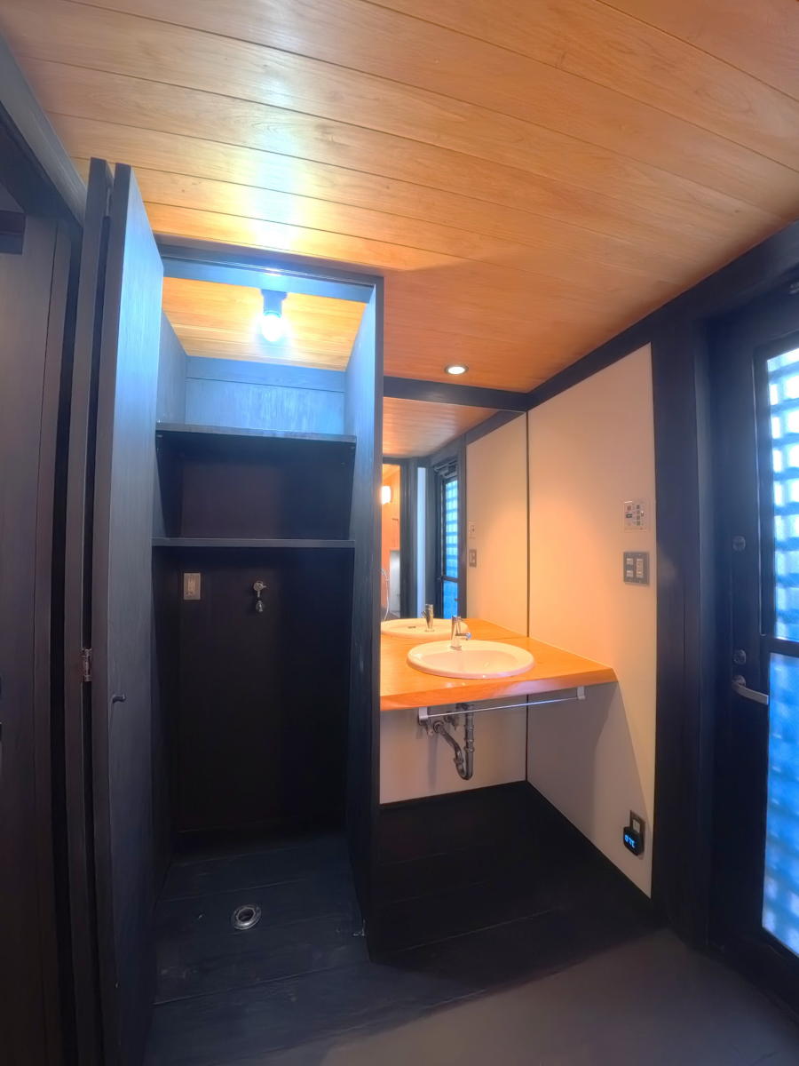 選ばれし持田 都市の静域に佇む一邸 |中古住宅