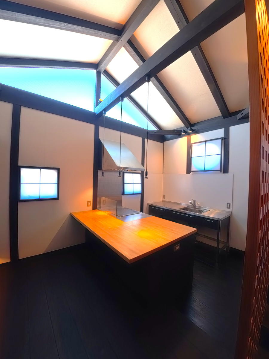 選ばれし持田 都市の静域に佇む一邸 |中古住宅