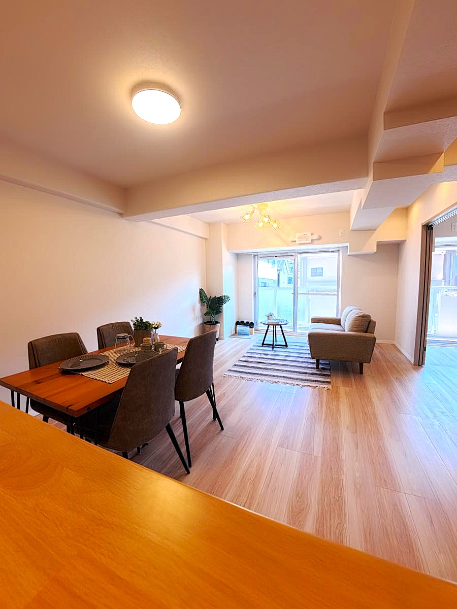 80㎡超・4LDK。家族それぞれの居場所がある、リノベーション済み住戸。|サーパス衣山壱番館~動画紹介あり~