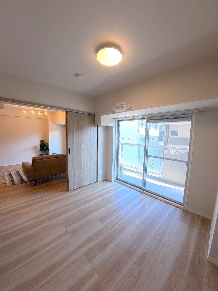 80㎡超・4LDK。家族それぞれの居場所がある、リノベーション済み住戸。|サーパス衣山壱番館~動画紹介あり~